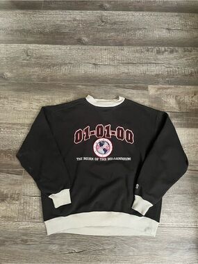 vintage 2000s crewneck
